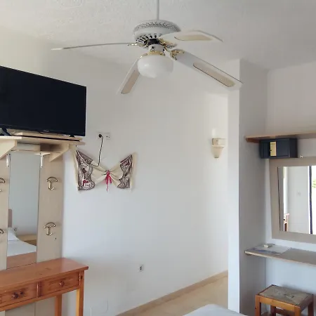 Kyriakos アパート